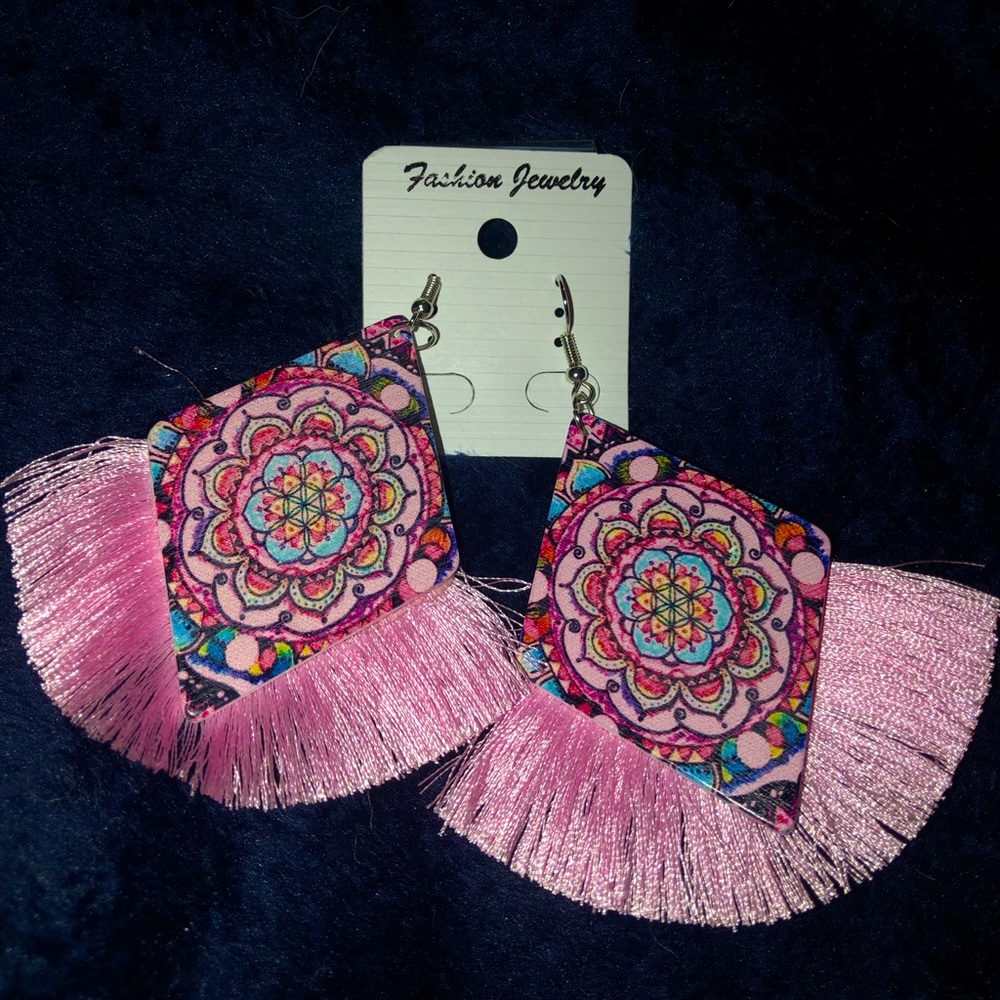 Pink fan earrings